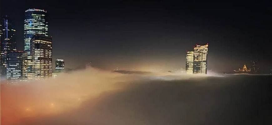 Метеорологи назвали туман в Москве опасным