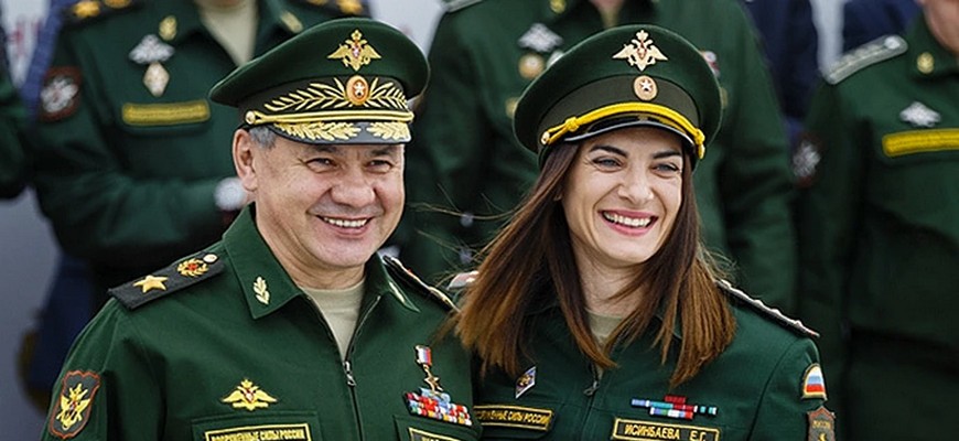 Шойгу и Елена Исинбаева