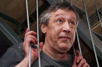 Михаил Ефремов на сцене