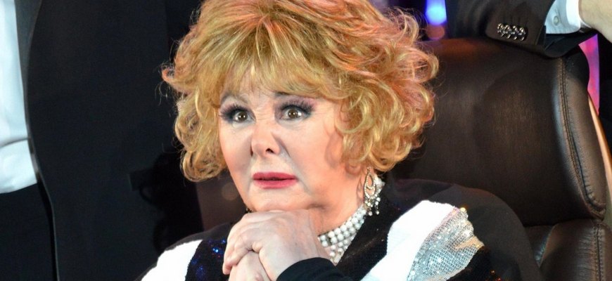 Наталья Селезнева