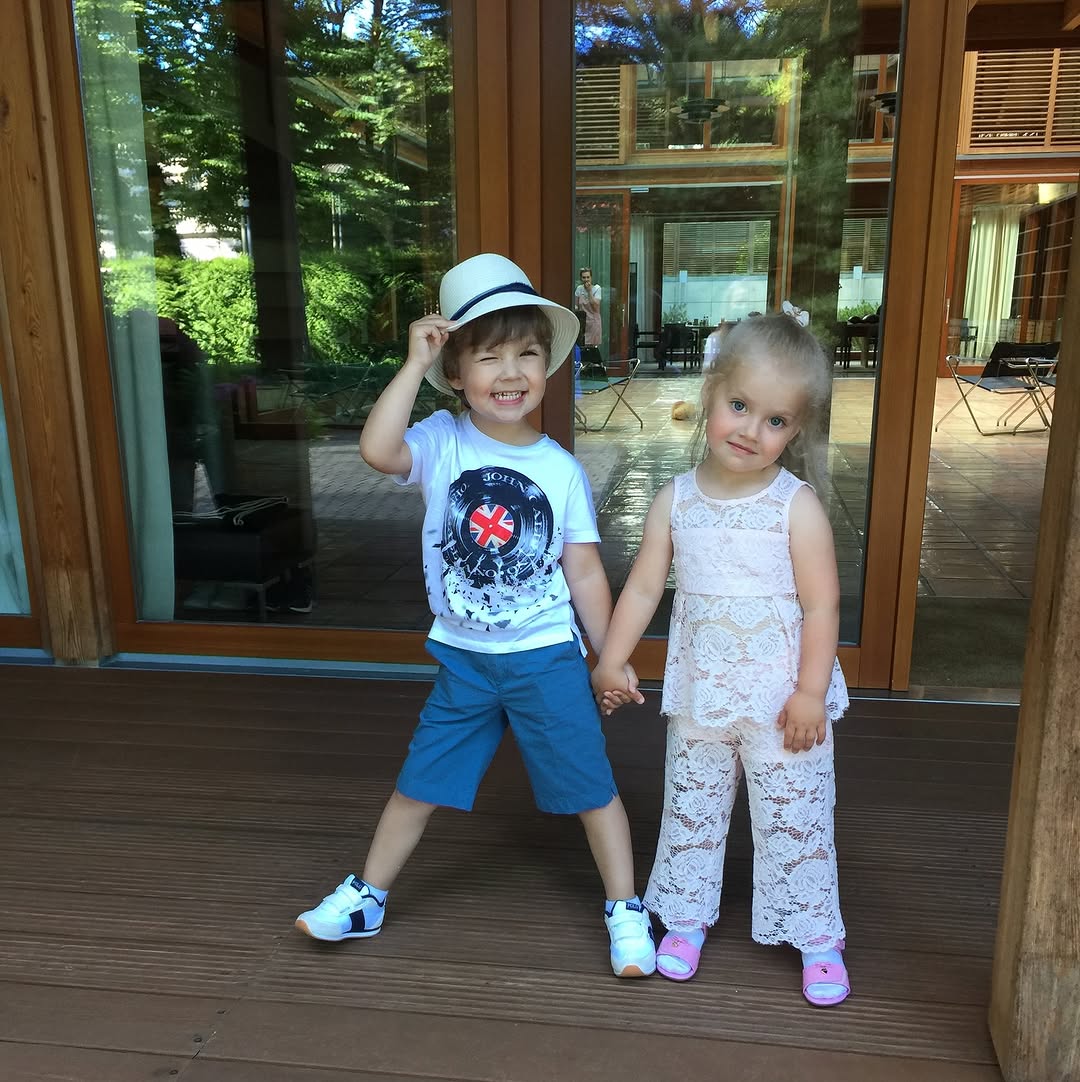 3-летние Гарри и Лиза в Юрмале