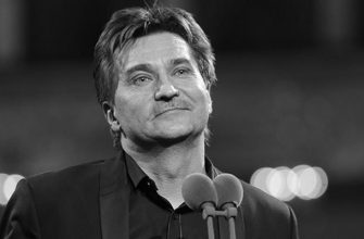 Юрий Бутусов