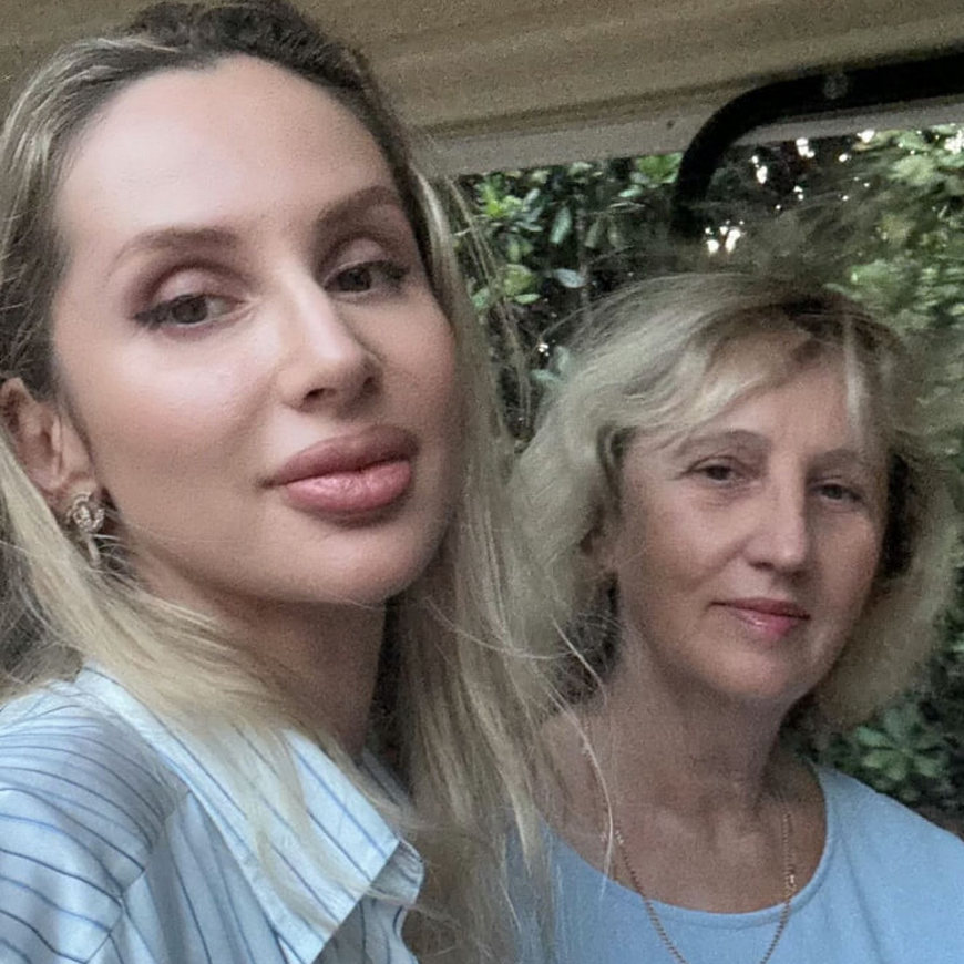 Светлана Лобода с мамой 