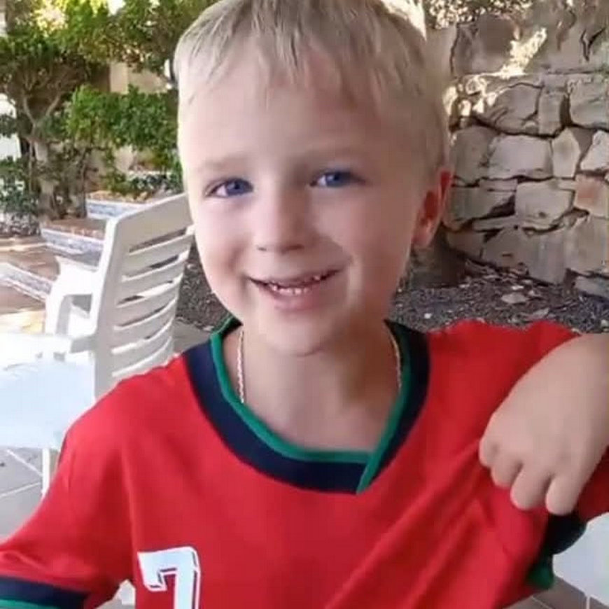 Иван 4 года сын Владимира Преснякова