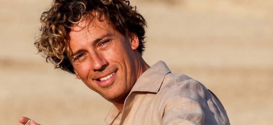 Максим Галкин в пустыне Нагаев