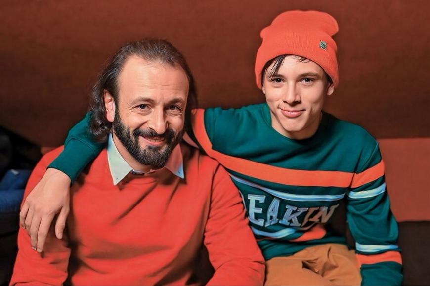 Авербух показал 22-летнего сына