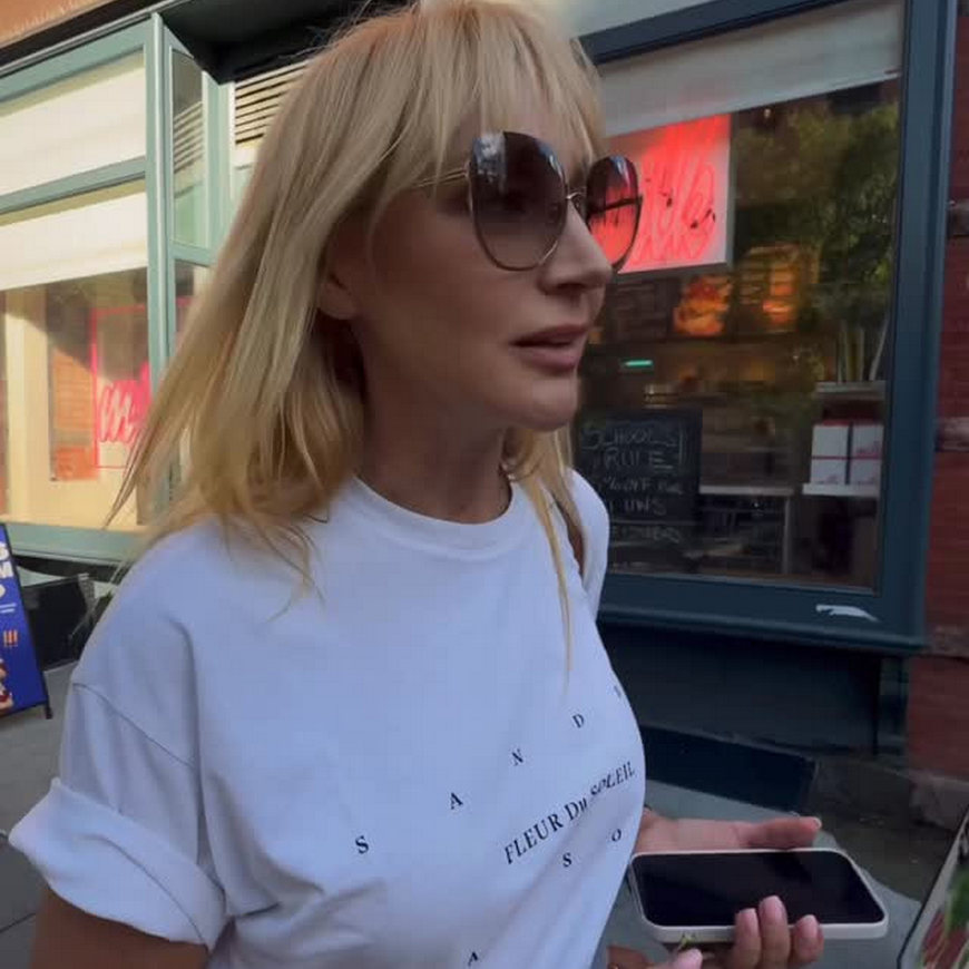 Орбакайте в Нью-Йорке занята ремонтом