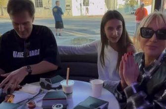 Орбакайте с семьей побывали в TESLA DINER