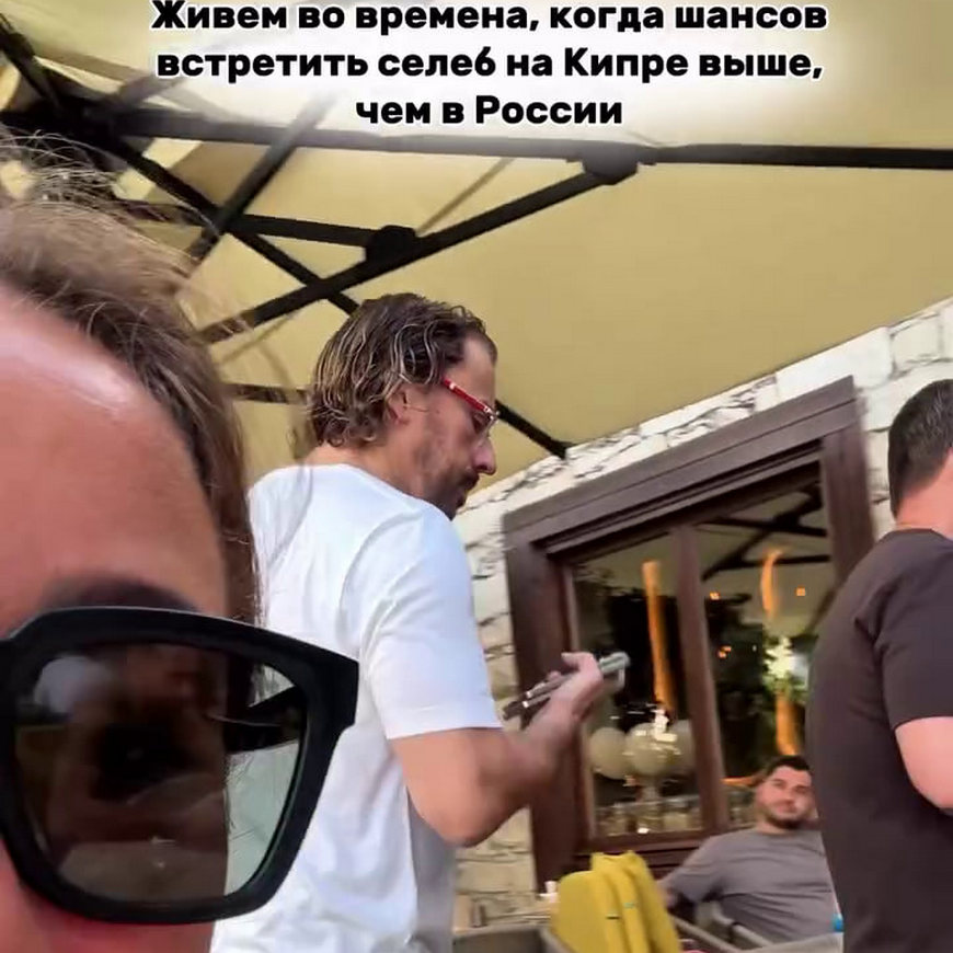 Галкин попал в кадр жены Ширвиндта